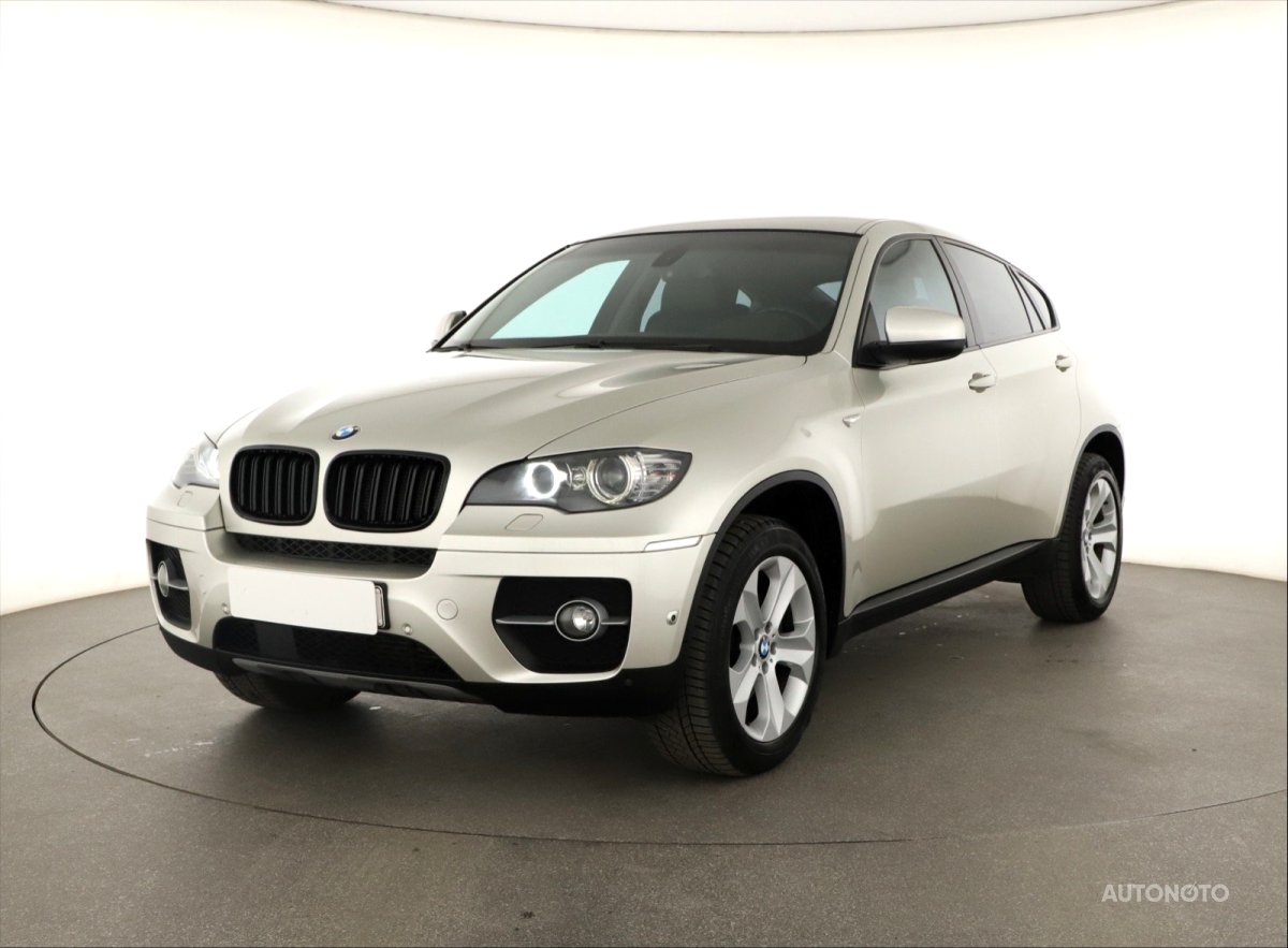 BMW X6, 2011 - pohled č. 3