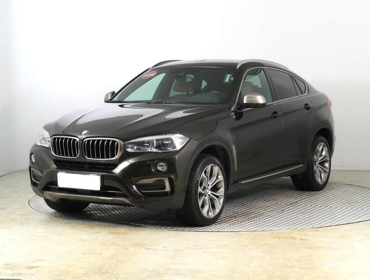 BMW X6, 2015 - pohled č. 3