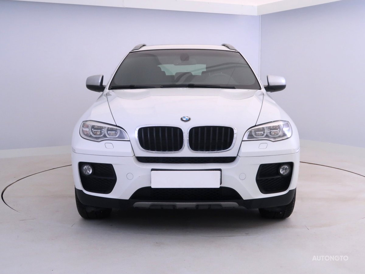 BMW X6, 2012 - pohled č. 2
