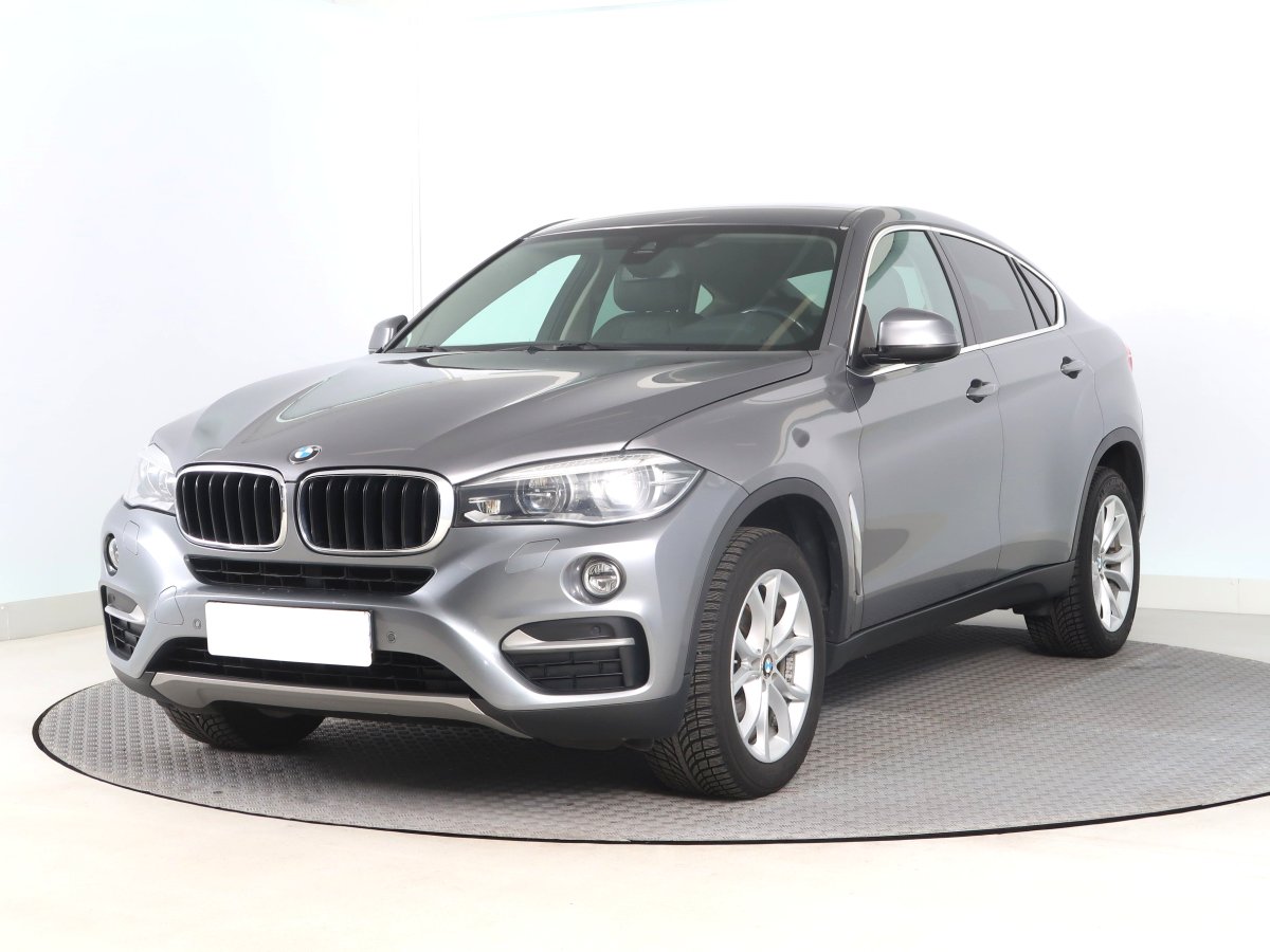 BMW X6, 2016 - pohled č. 3