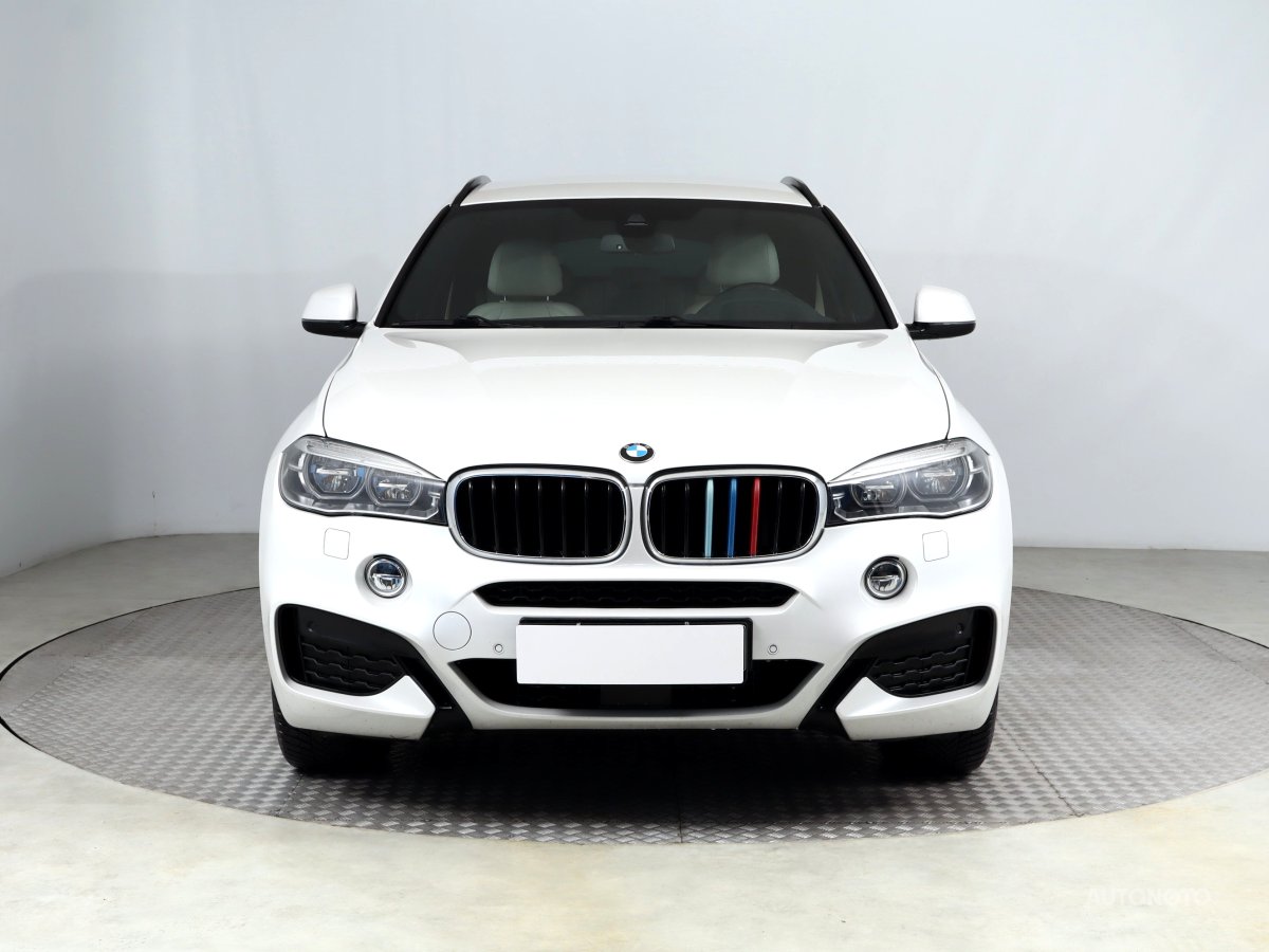 BMW X6, 2017 - pohled č. 2