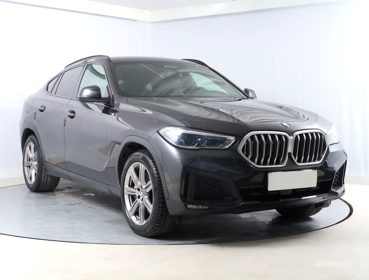 BMW X6, 2021 - celkový pohled