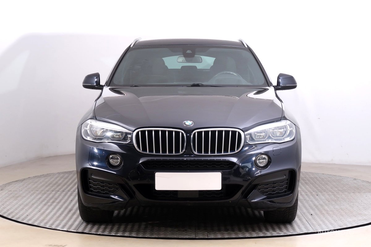 BMW X6, 2017 - pohled č. 2