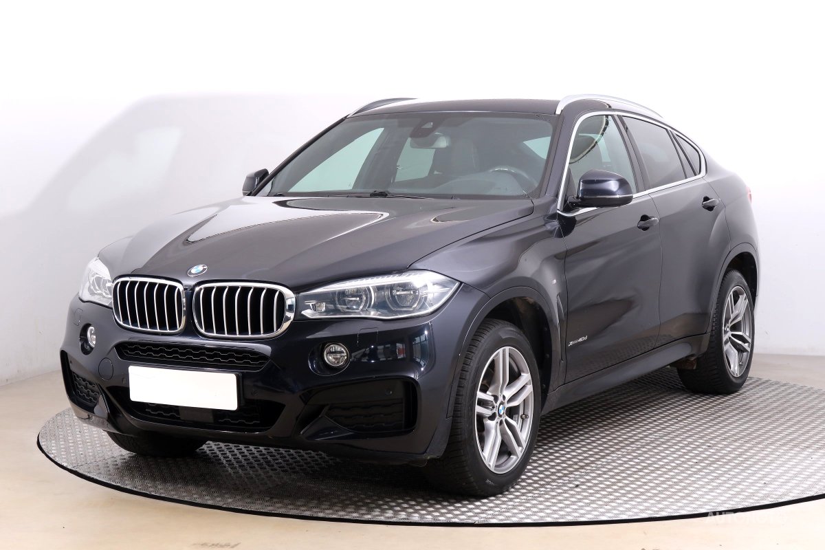 BMW X6, 2017 - pohled č. 3