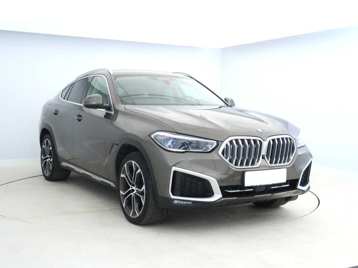 BMW X6, 2021 - celkový pohled