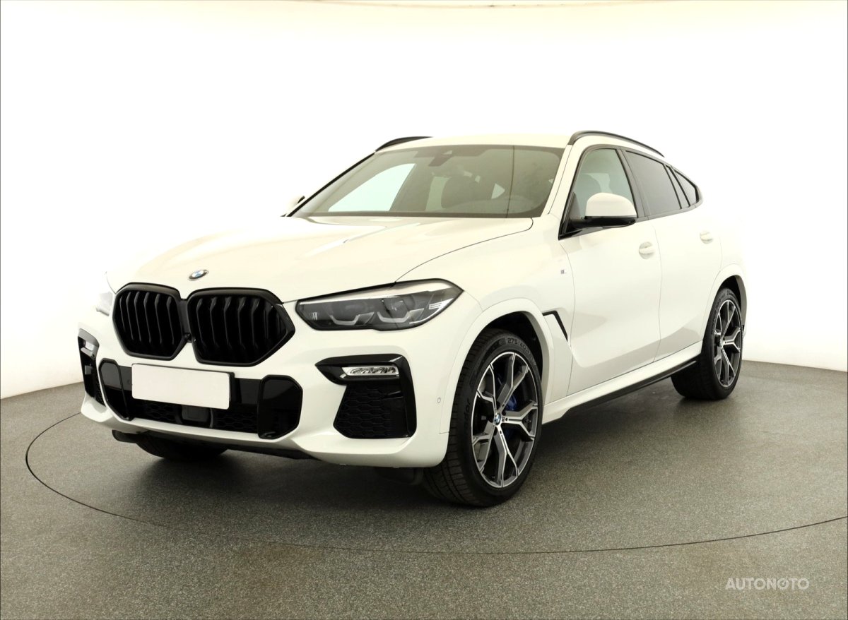BMW X6, 2020 - pohled č. 3