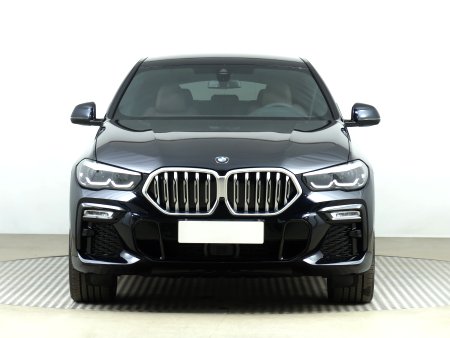 BMW X6, 2020 - pohled č. 2