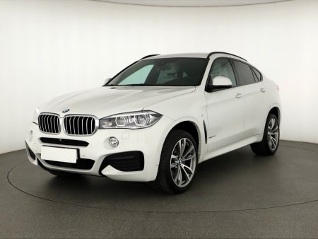 BMW X6, 2017 - pohled č. 3