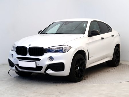BMW X6, 2017 - pohled č. 3