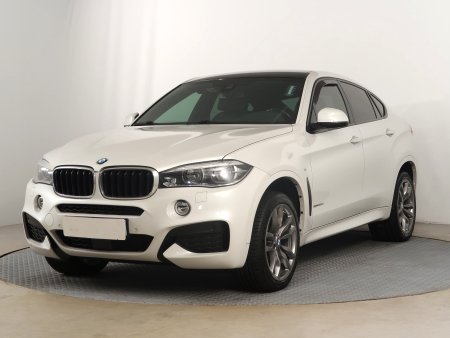 BMW X6, 2016 - pohled č. 3