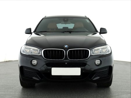 BMW X6, 2016 - pohled č. 2
