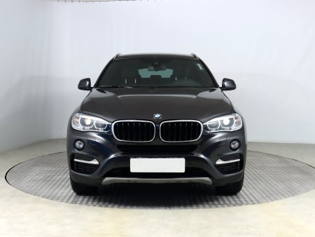 BMW X6, 2017 - pohled č. 2