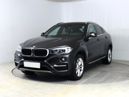 BMW X6, 2017 - pohled č. 3