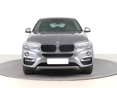 BMW X6, 2016 - pohled č. 2