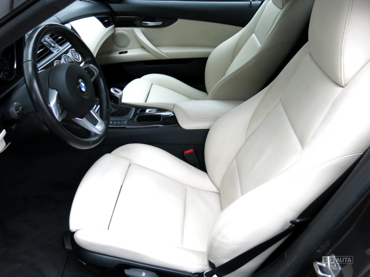 BMW Z4, 2010 - pohled č. 11