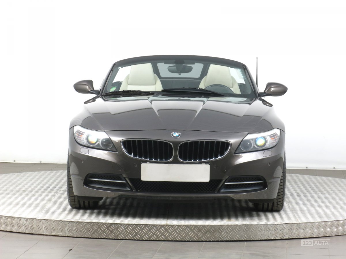 BMW Z4, 2010 - pohled č. 2