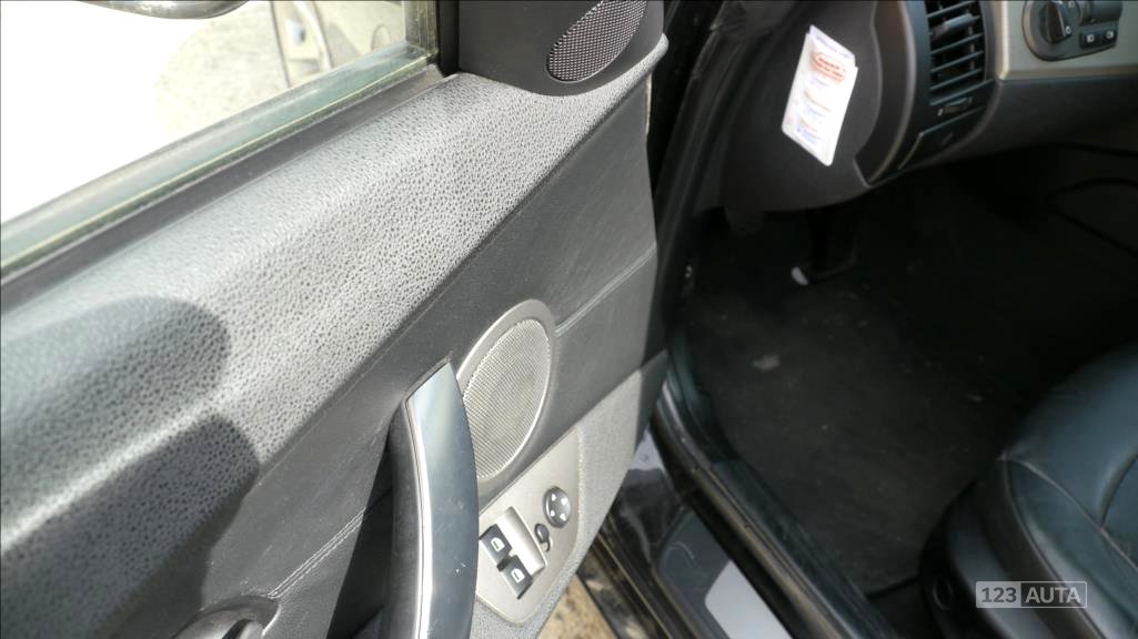 BMW Z4, 2004 - pohled č. 10