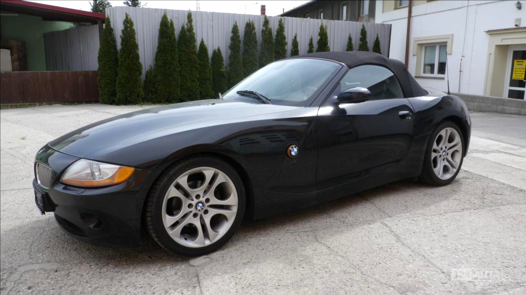 BMW Z4, 2004 - pohled č. 2