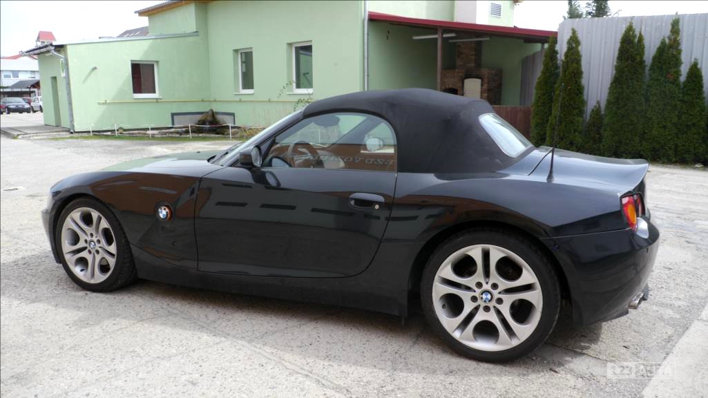 BMW Z4, 2004 - pohled č. 3