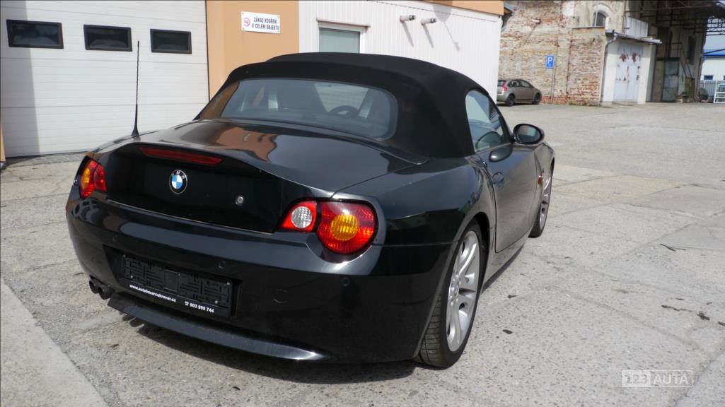 BMW Z4, 2004 - pohled č. 5