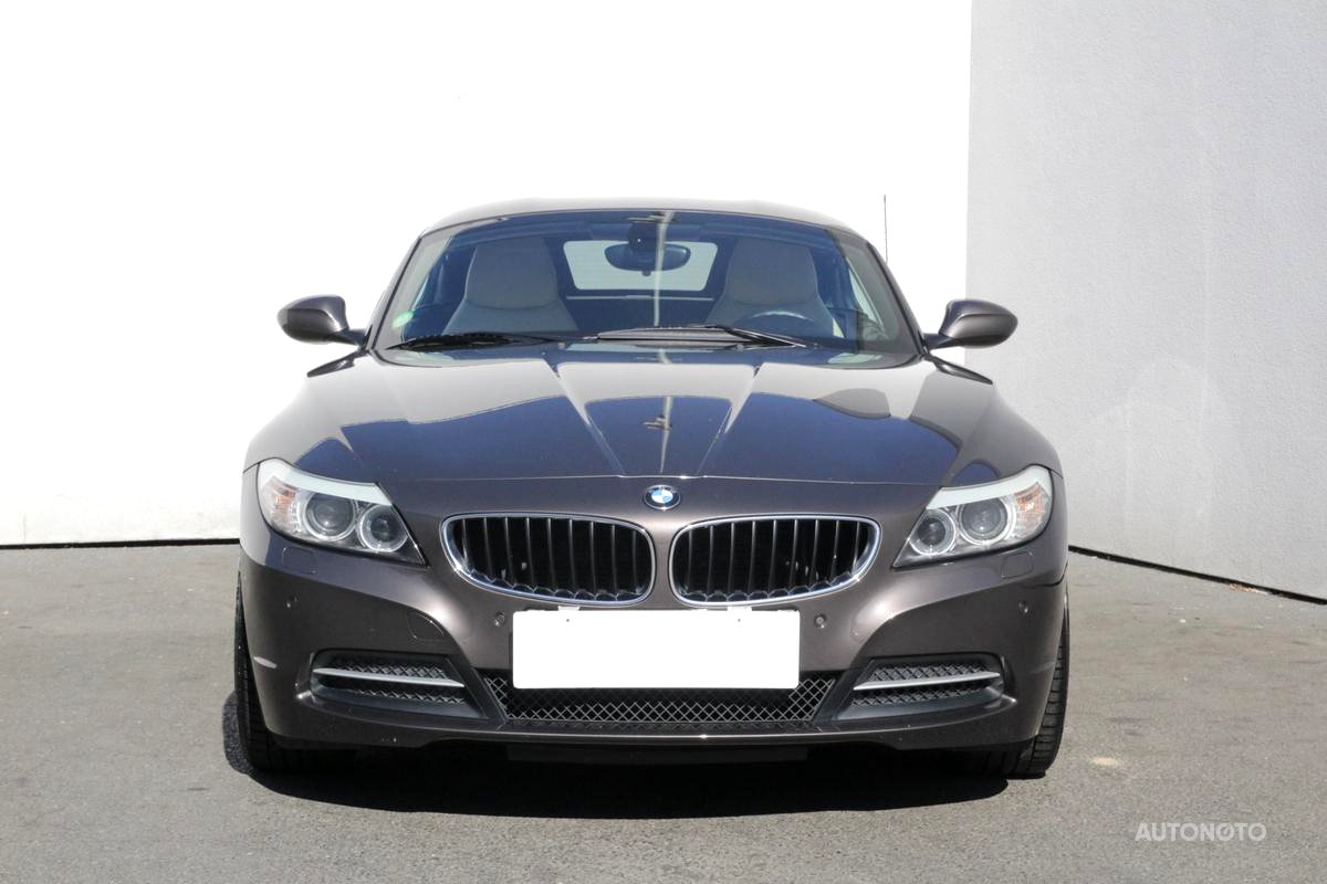 BMW Z4, 2010 - pohled č. 2