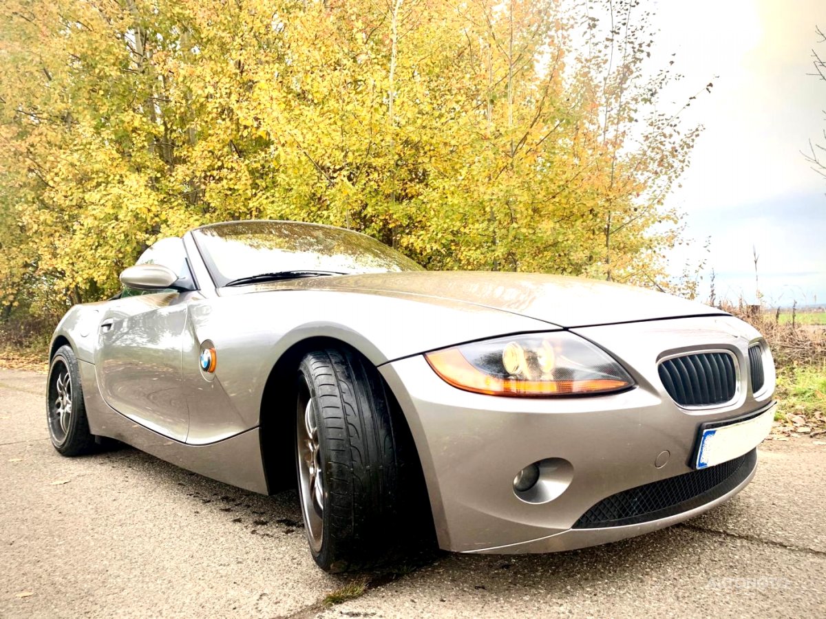 BMW Z4, 2003 - celkový pohled