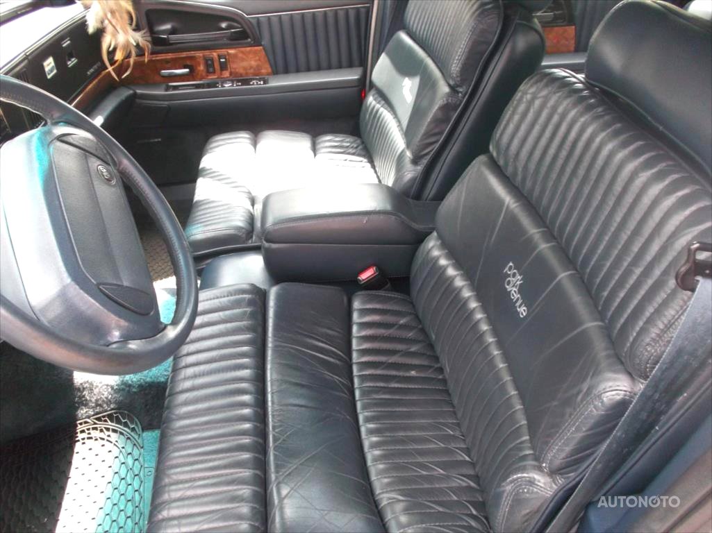 Buick Park Avenue, 1993 - pohled č. 10