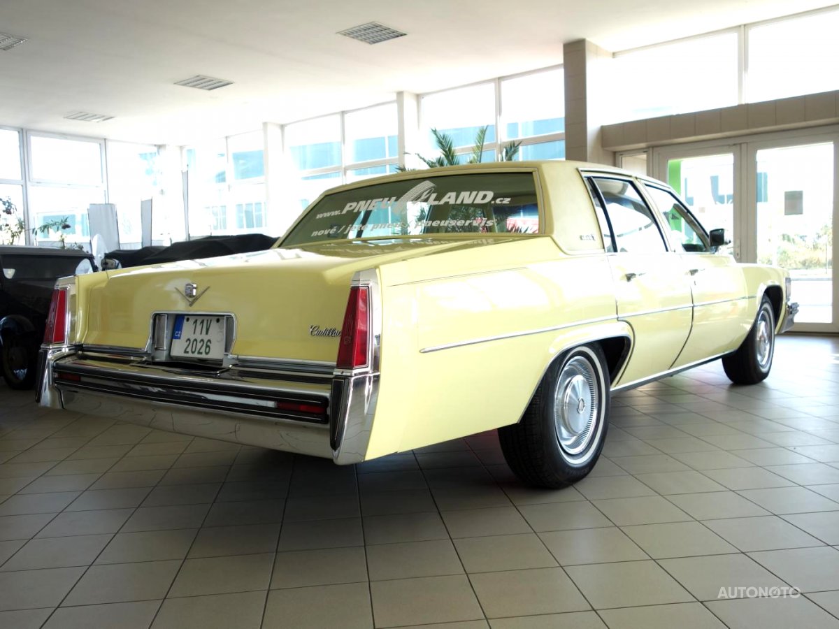 Cadillac DeVille, 1977 - pohled č. 8