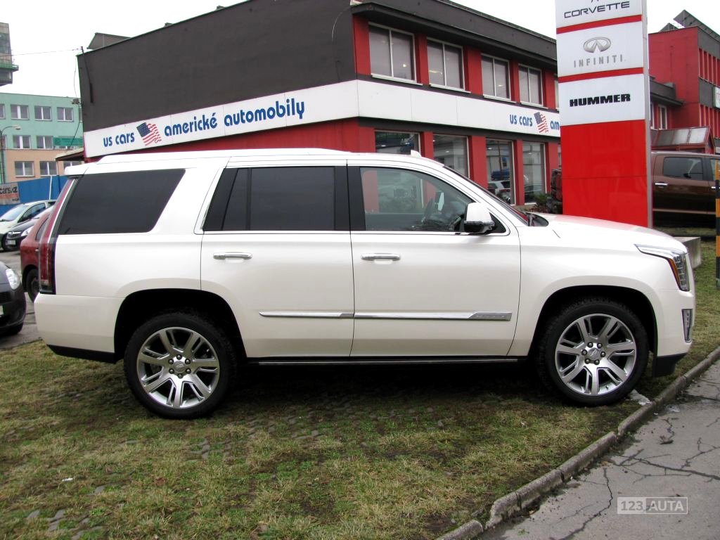 Cadillac Escalade, 2020 - pohled č. 6