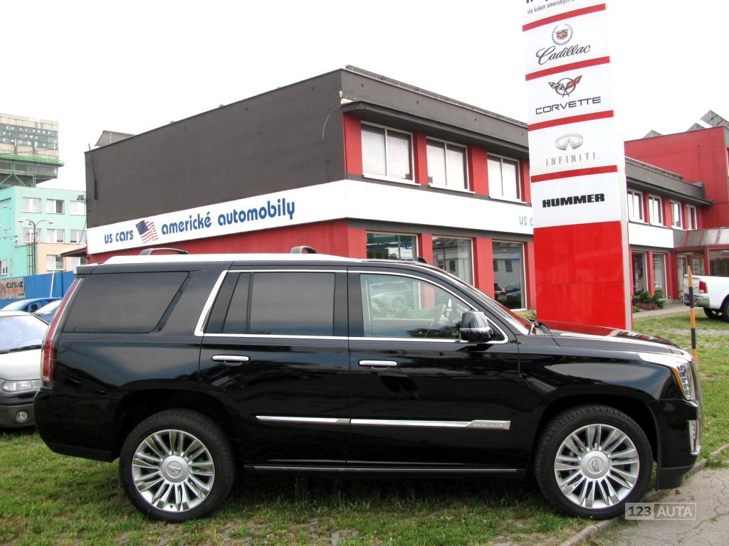 Cadillac Escalade, 2020 - pohled č. 6