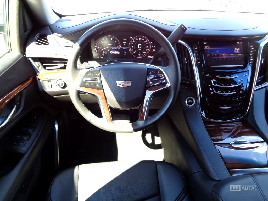 Cadillac Escalade, 2015 - pohled č. 12