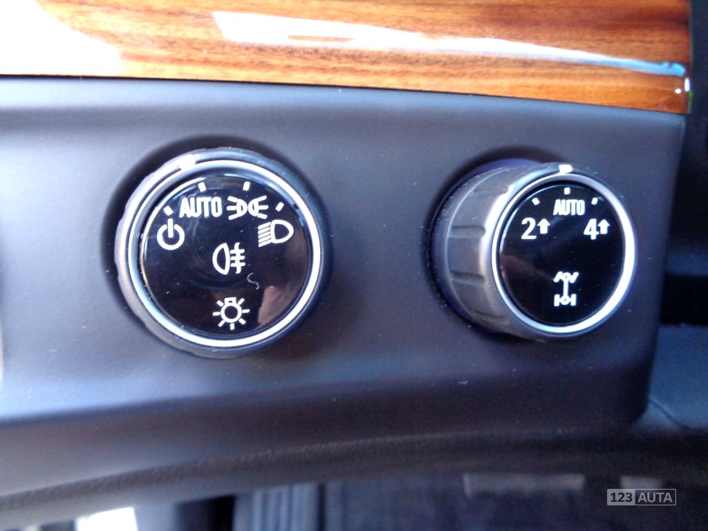 Cadillac Escalade, 2015 - pohled č. 27