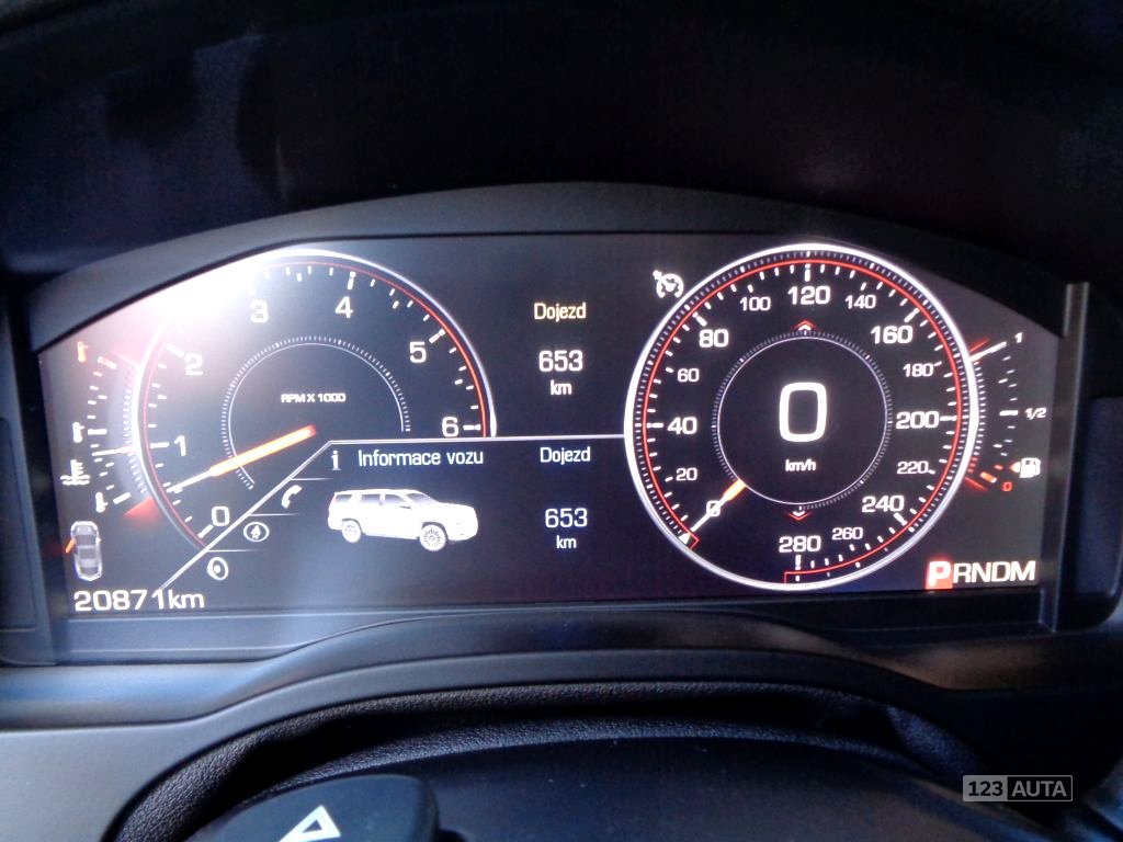 Cadillac Escalade, 2015 - pohled č. 28