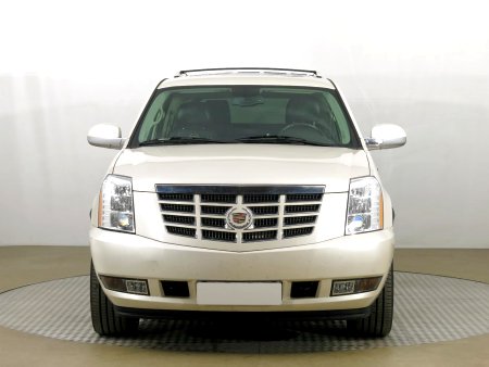 Cadillac Escalade, 2013 - pohled č. 2