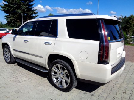 Cadillac Escalade, 2015 - pohled č. 6