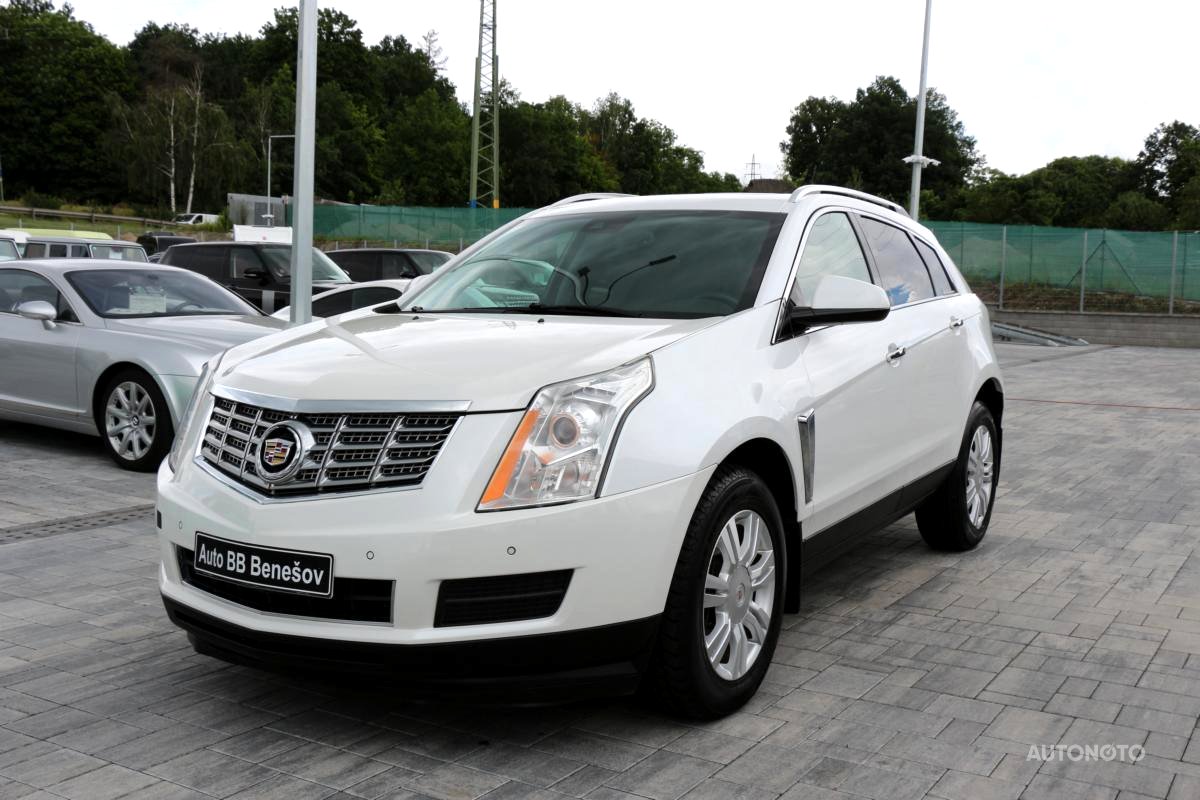 Cadillac SRX, 2017 - pohled č. 3