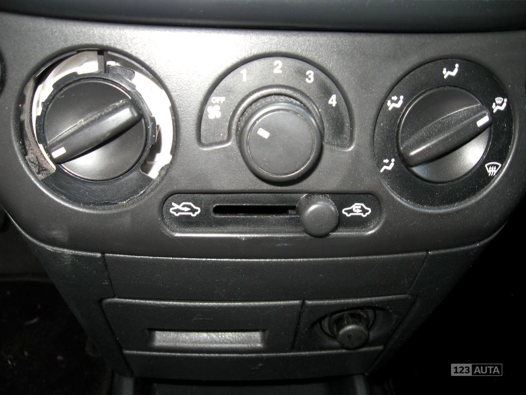 Chevrolet Aveo, 2009 - pohled č. 14