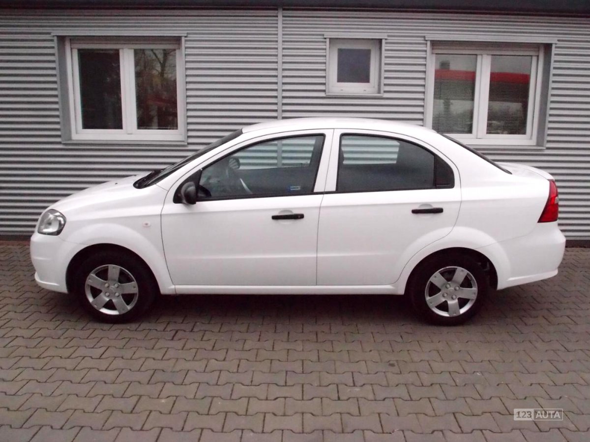 Chevrolet Aveo, 2010 - pohled č. 4
