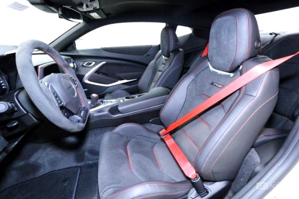 Chevrolet Camaro, 2020 - pohled č. 10