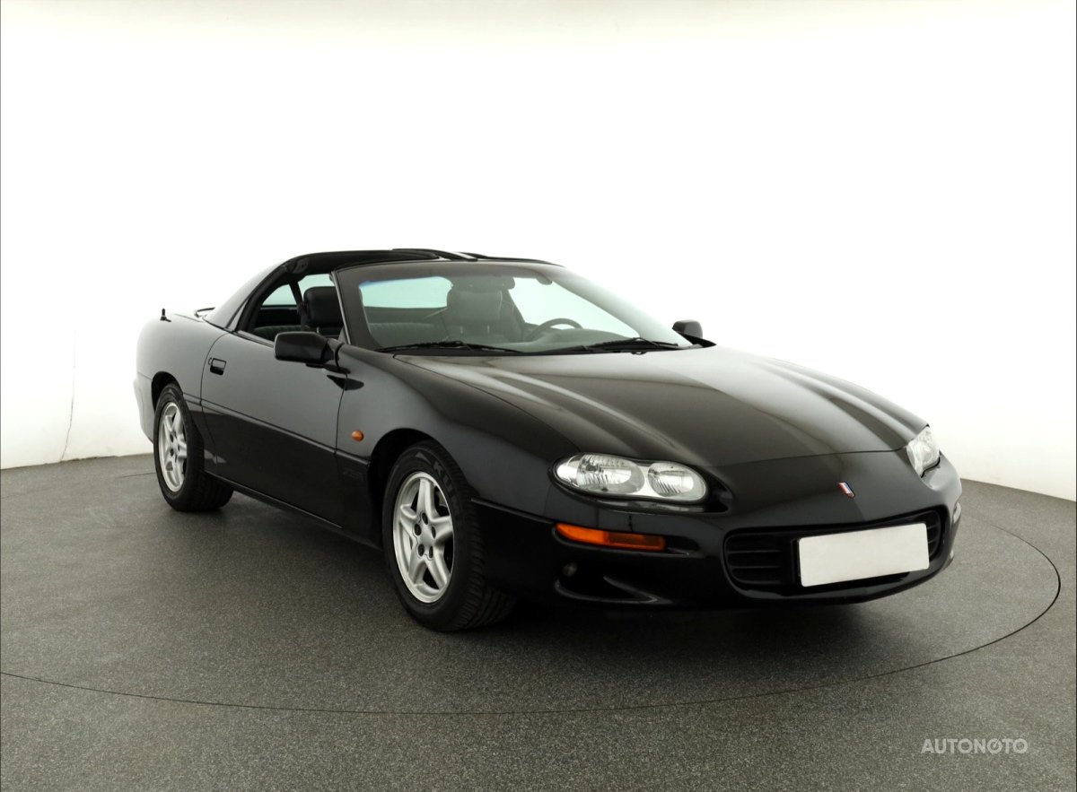 Chevrolet Camaro, 2001 - celkový pohled