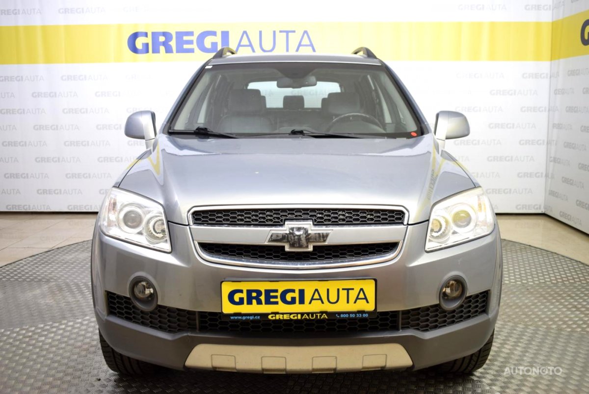 Chevrolet Captiva, 2010 - celkový pohled