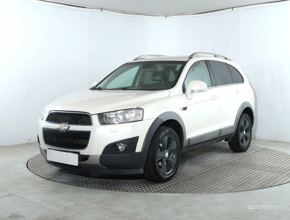 Chevrolet Captiva, 2012 - pohled č. 3