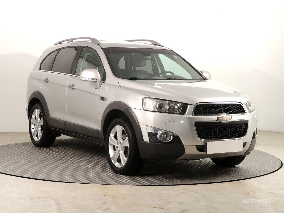 Chevrolet Captiva, 2013 - celkový pohled