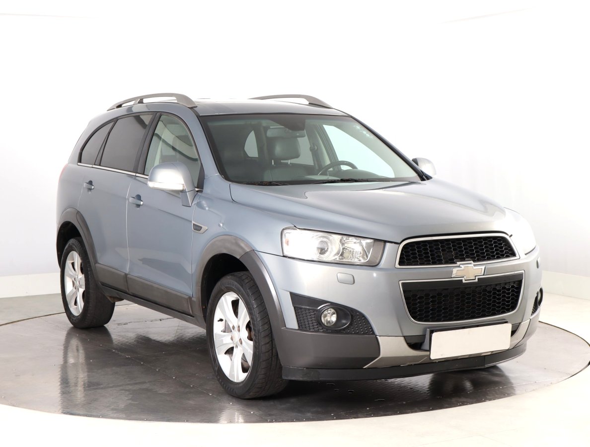 Chevrolet Captiva, 2013 - celkový pohled