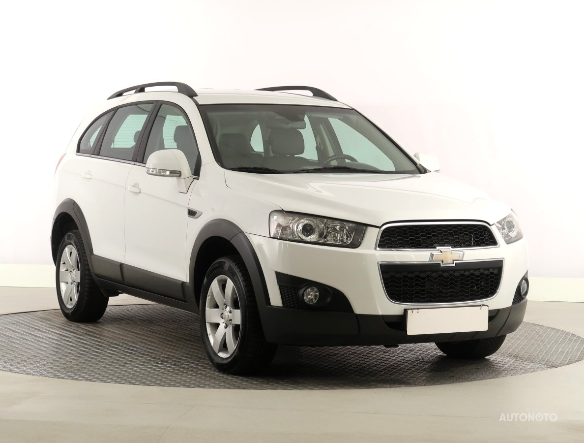 Chevrolet Captiva, 2012 - celkový pohled
