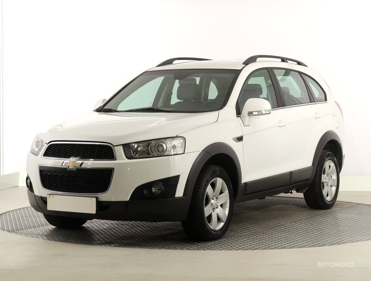 Chevrolet Captiva, 2012 - pohled č. 3