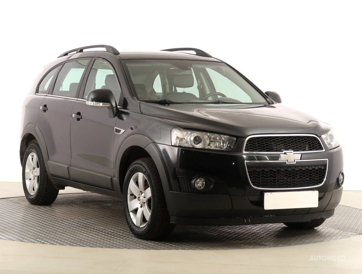 Chevrolet Captiva, 2012 - celkový pohled
