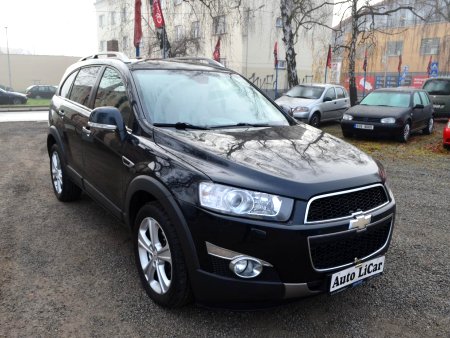 Chevrolet Captiva 2.2 VCDi kamera, navi, full výbava