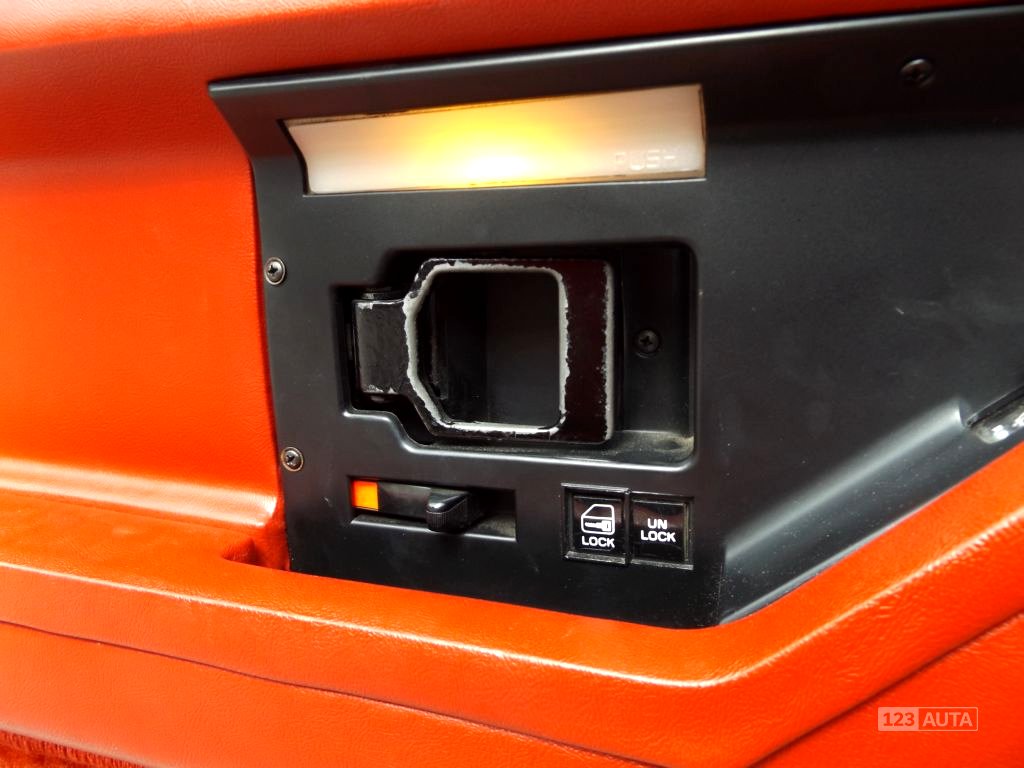 Chevrolet Corvette, 1986 - pohled č. 18