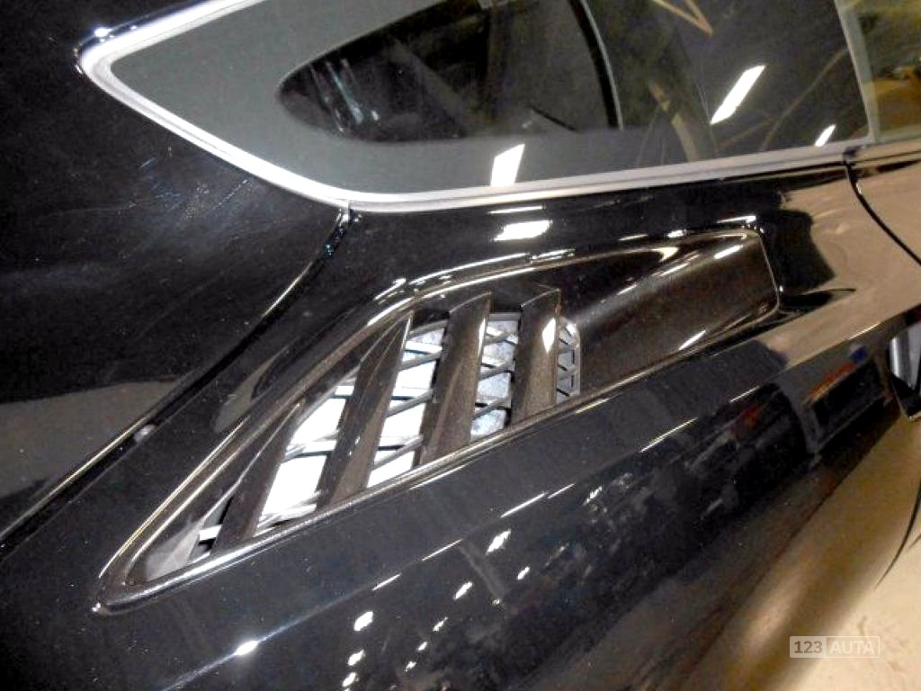 Chevrolet Corvette, 2020 - pohled č. 5